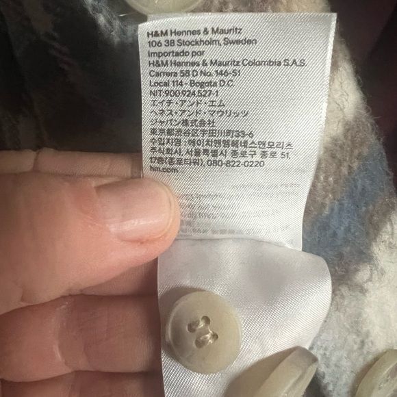 H&M - Picture 3 of 4